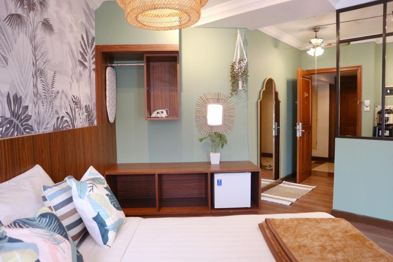 Youre At - The Majesty Apartment Бандунг Екстериор снимка