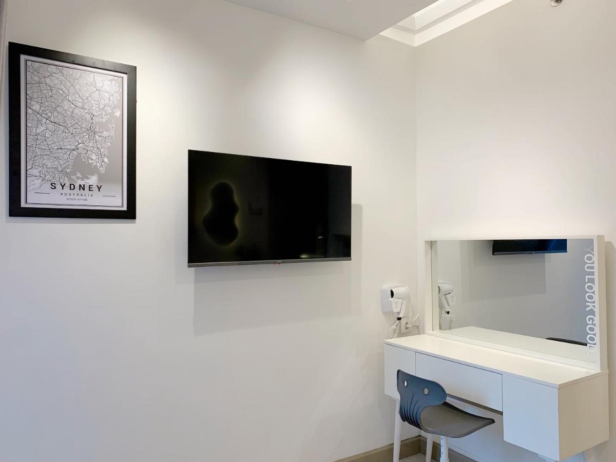Youre At - The Majesty Apartment Бандунг Екстериор снимка